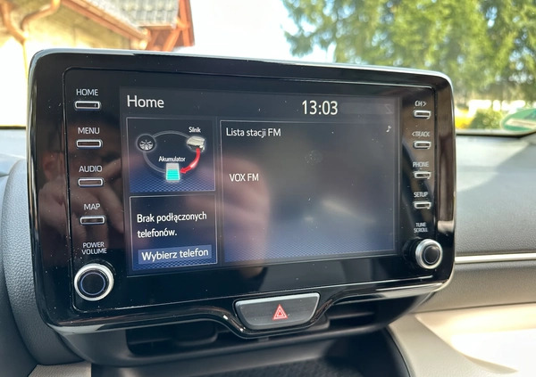 Toyota Yaris cena 75900 przebieg: 48557, rok produkcji 2020 z Biała małe 781